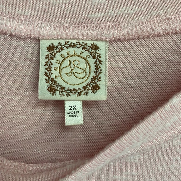 ADORABLE HOLIDAY TOP - 2X - Picture 6 of 7